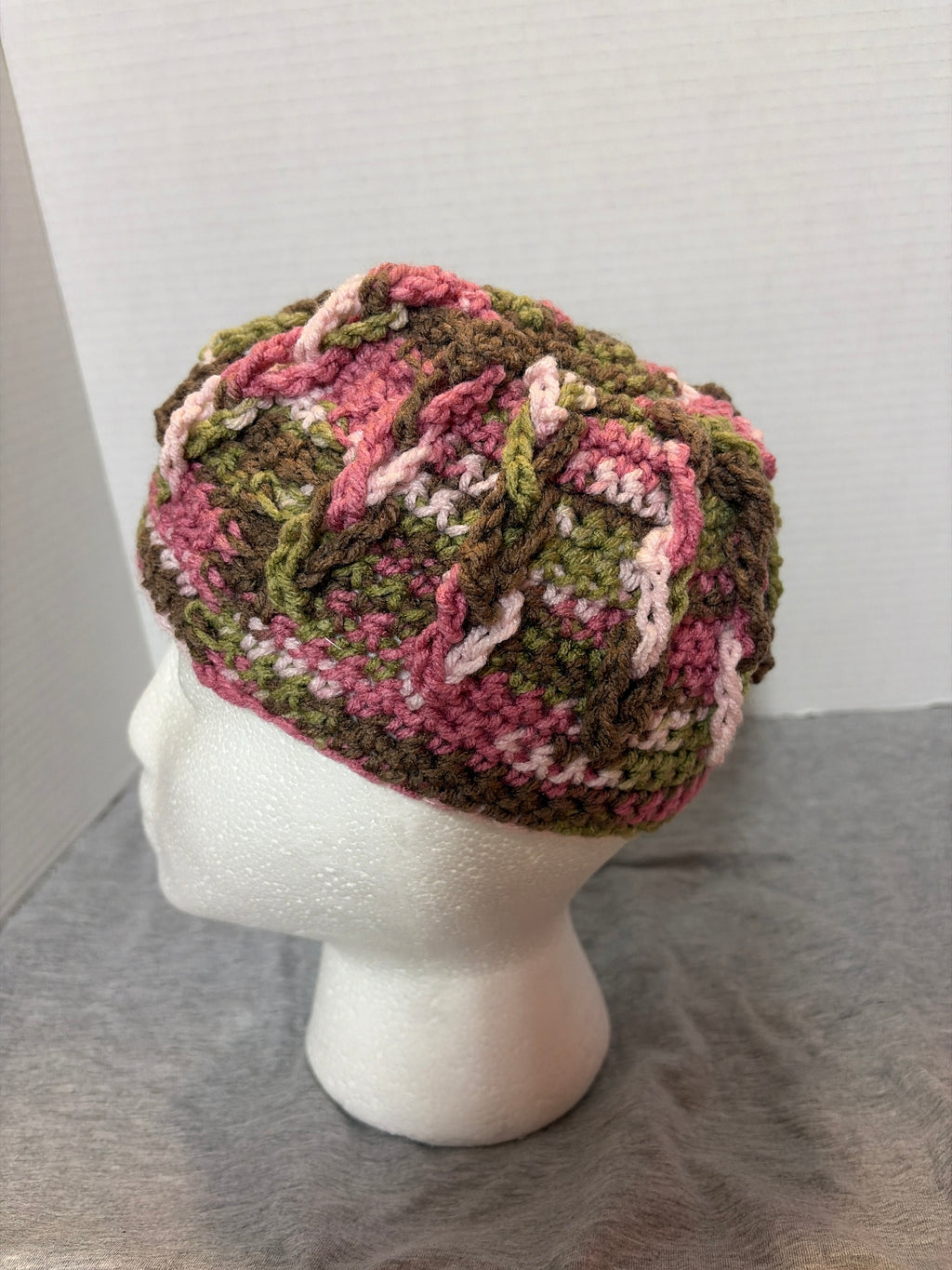 Women crochet hat