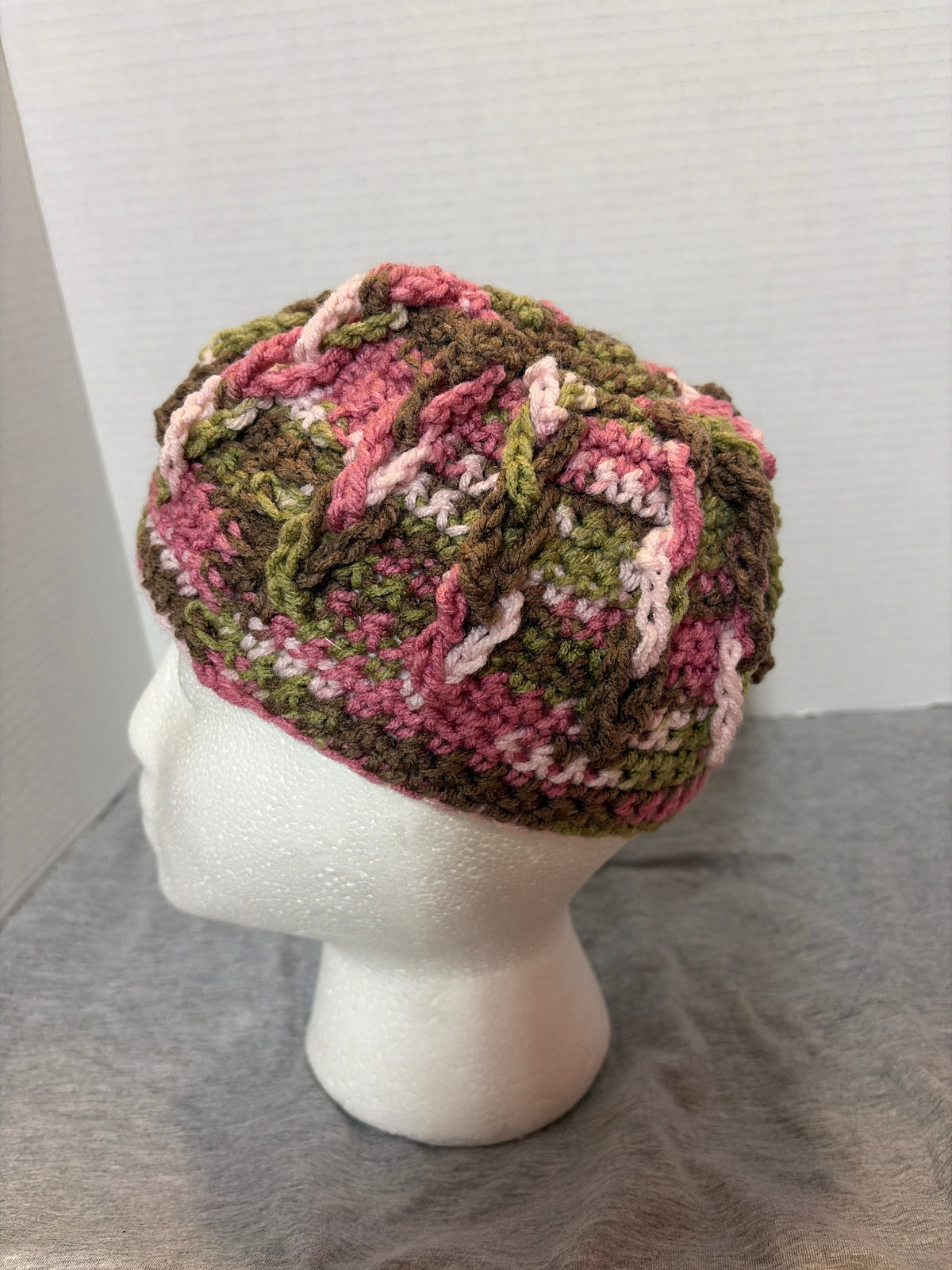 Women crochet hat
